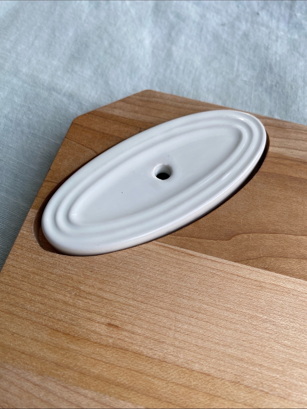 NWT Nora Fleming x JK Adams 8" x 8" maple wood cheese board - Picture 6 of 9